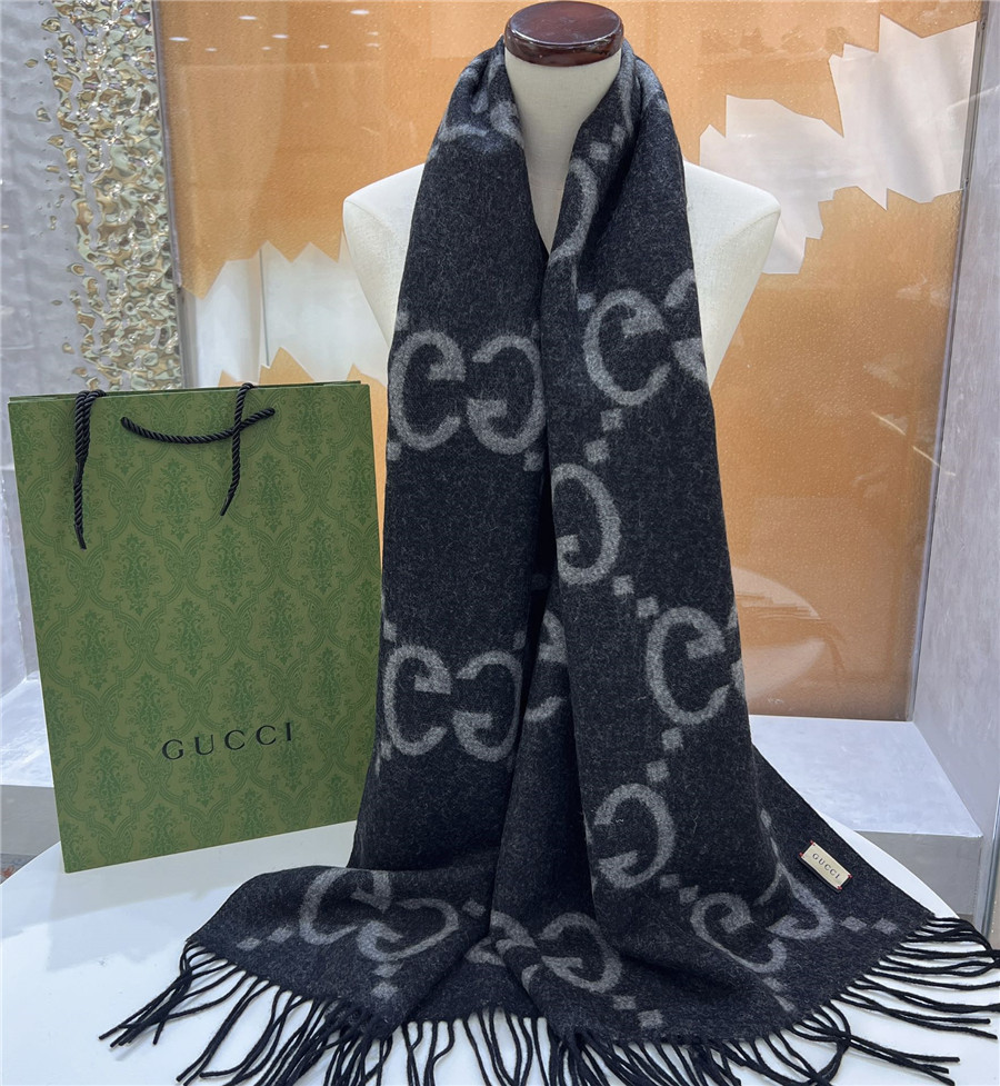 Gvc*1 cashmere gg logo scarf
