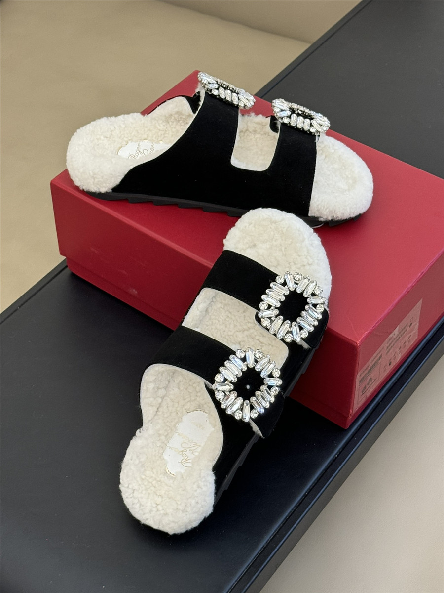 roger u1u1er d1am0nd buckle wool slippers