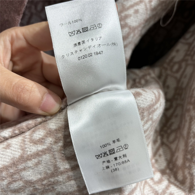 D10r striped letter jacquard jacket