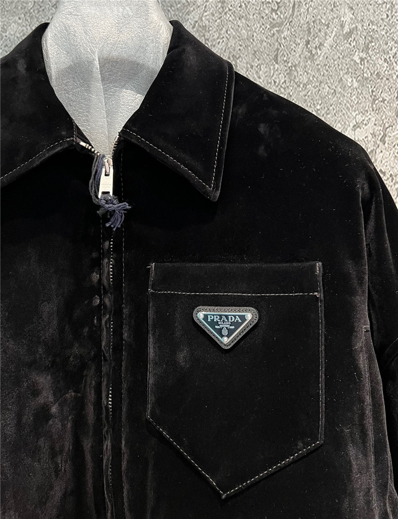 Pra*a velvet short jacket