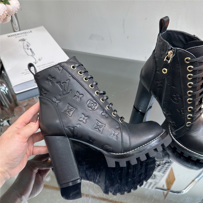 l0vis Vvtt0n star trail black ankle boots