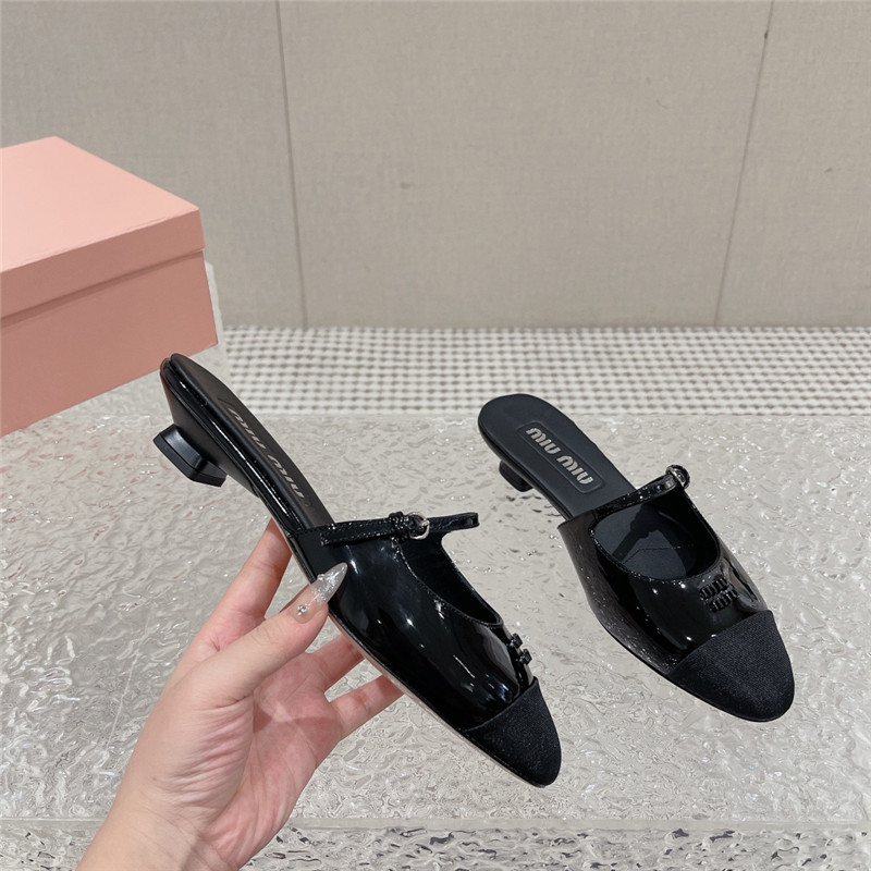 M1um1u new half slippers