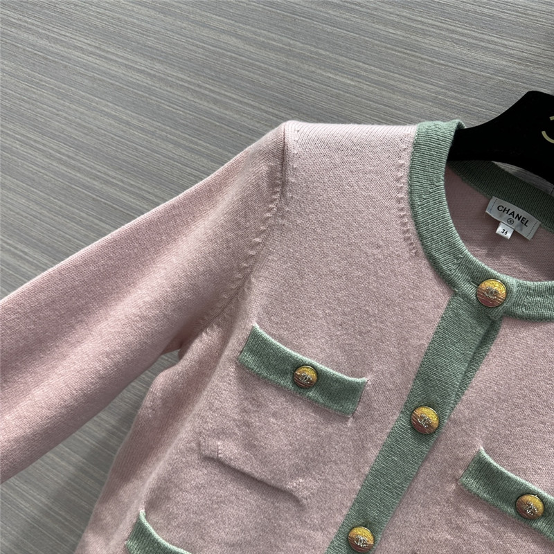 Gvc*1 crew cashmere cardigan sweater
