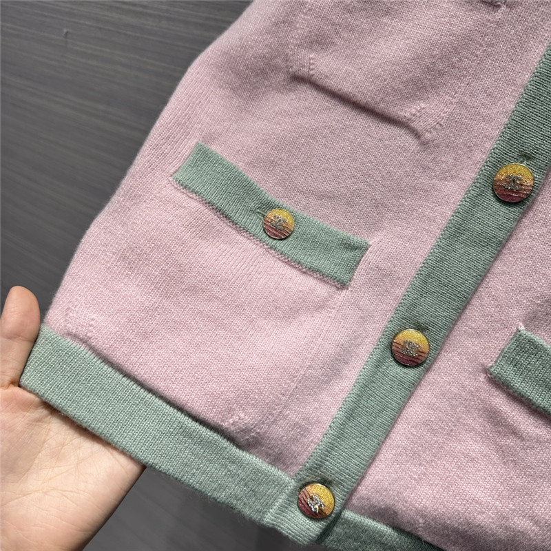 Gvc*1 crew cashmere cardigan sweater
