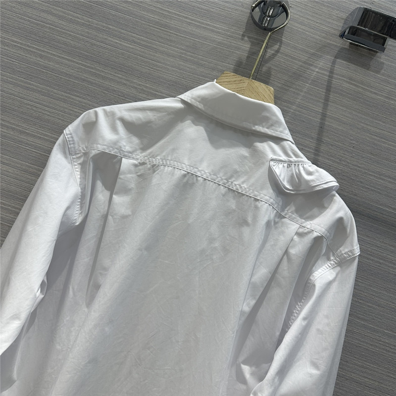 Va1e*ntin0 early spring new white rose shirt