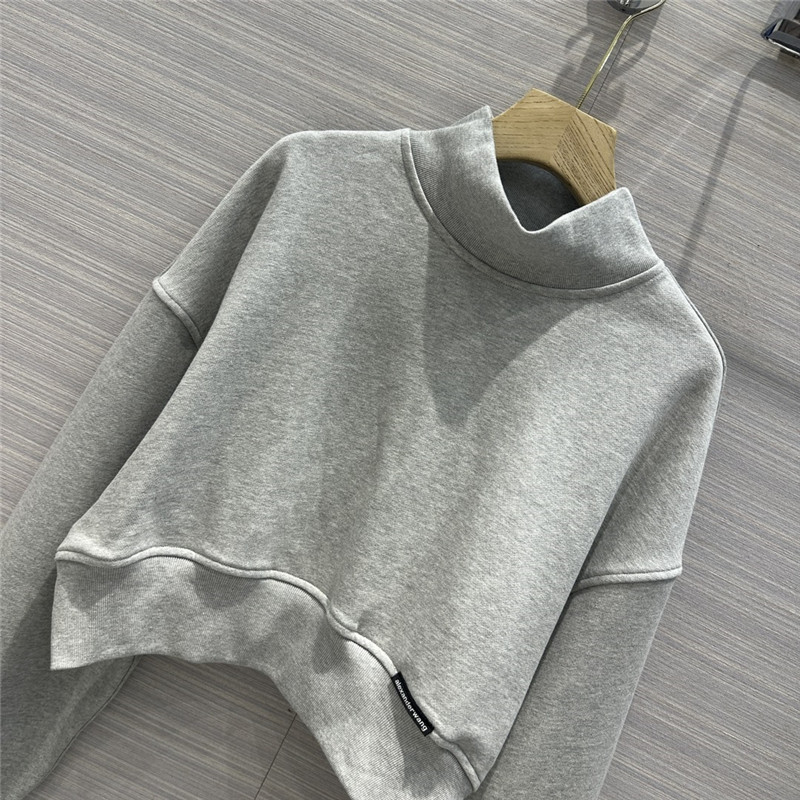 A1exa*der wang short sweatshirt + small skirt suit