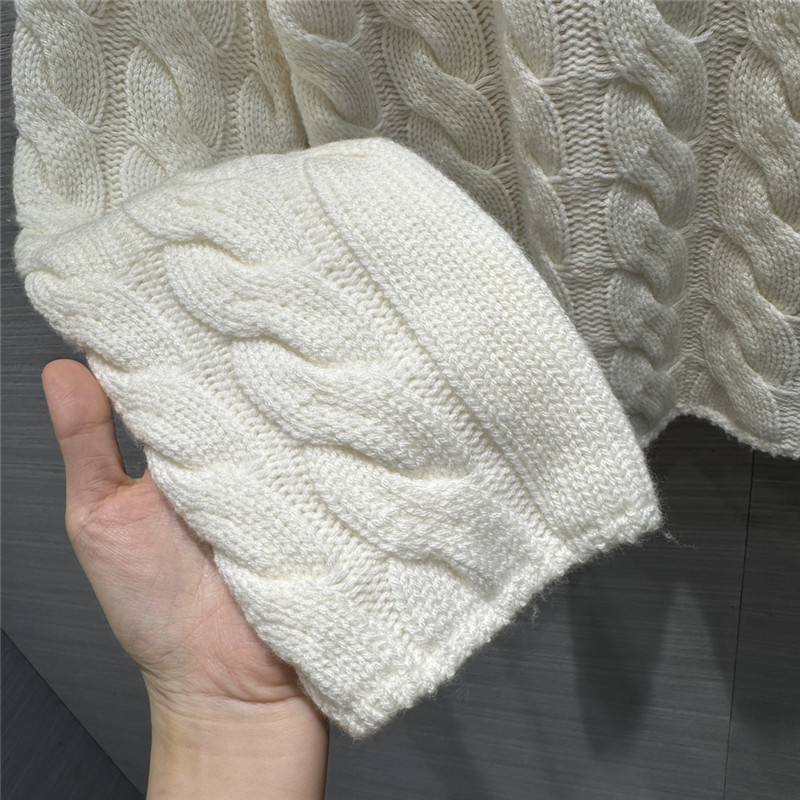White Cable Turtleneck Cashmere Sweater