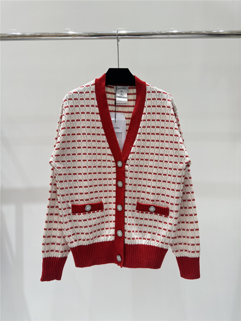 Ch**el plaid v-neck knitted cardigan