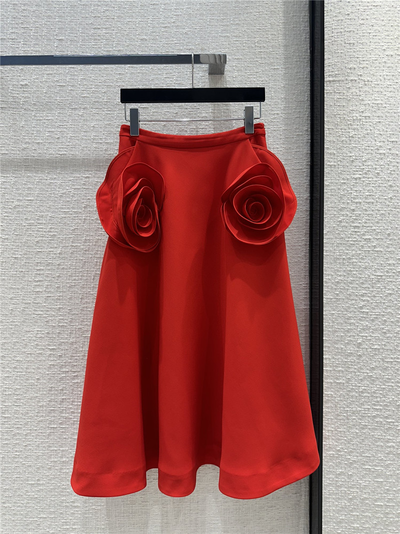Va1e*ntin0 three-dimensional large flower pocket midi skirt