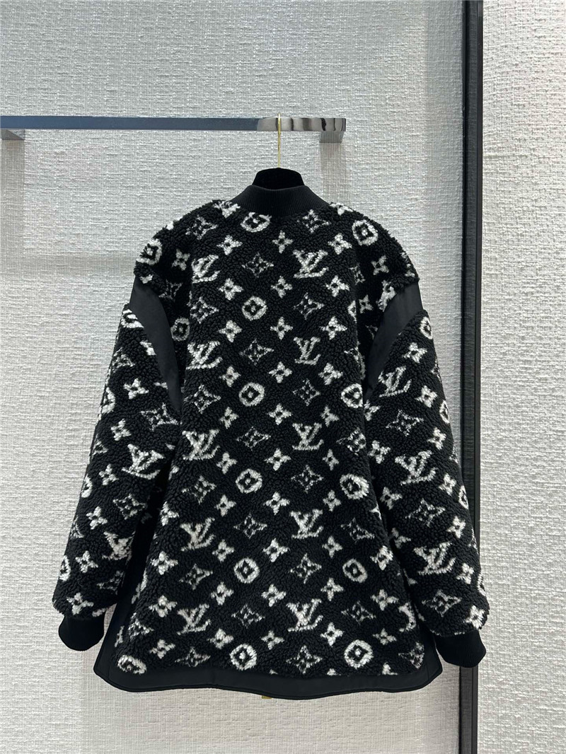 l0vis Vvtt0n lv black and white monogram plush jacket