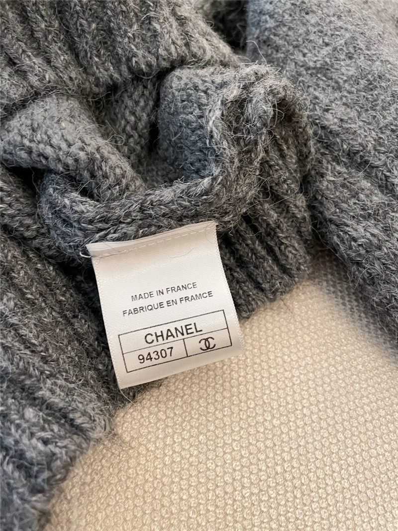 Ch**el logo turtleneck loose sweater grey