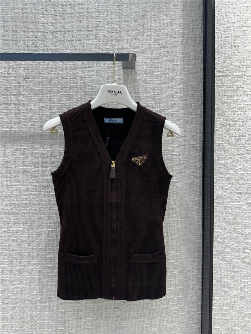 Pra*a temperament v-neck zipper slim knitted top