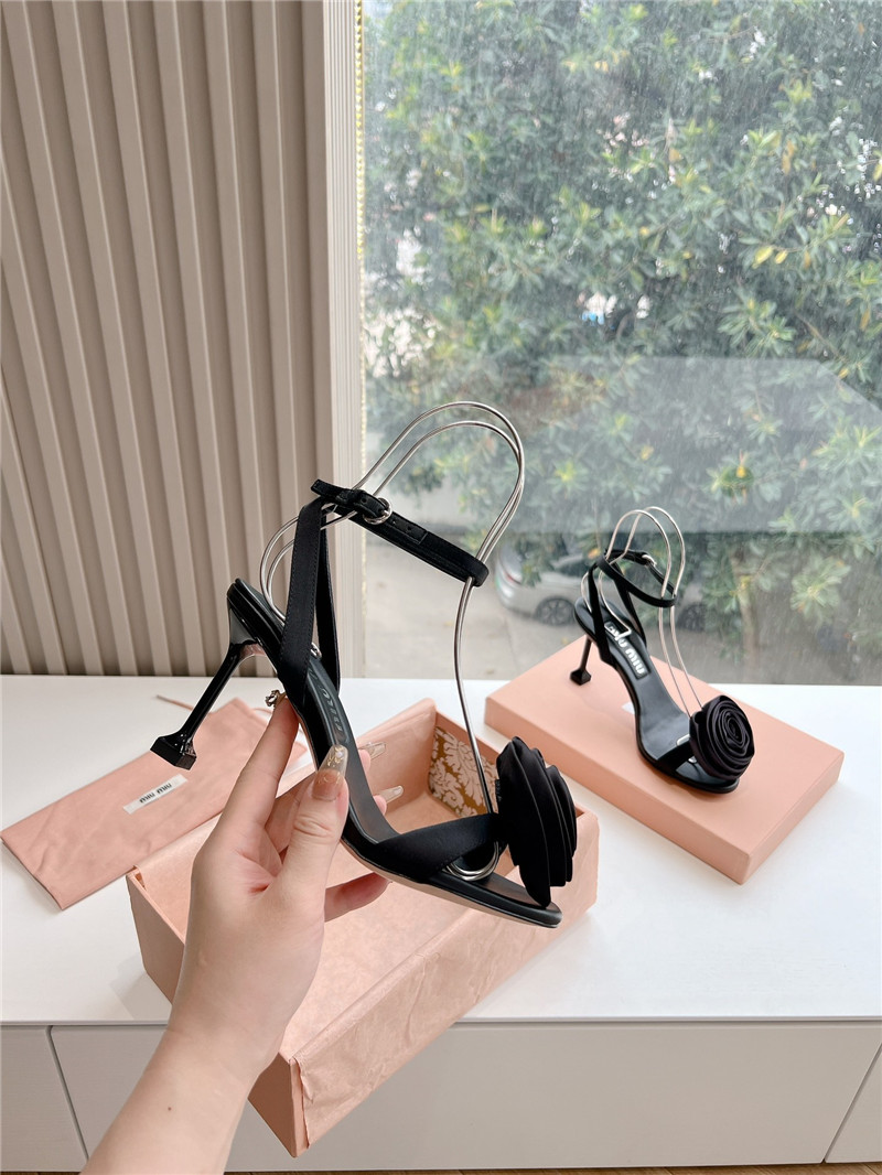 M1um1u rose high heels