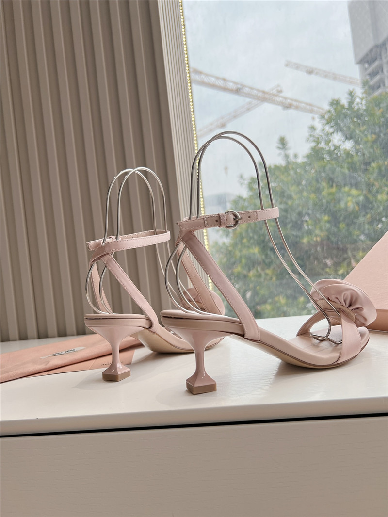 M1um1u rose high heels