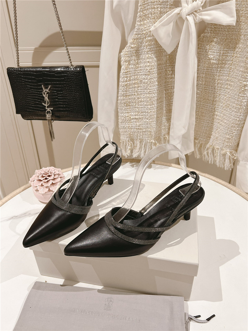 BC low heel sandals