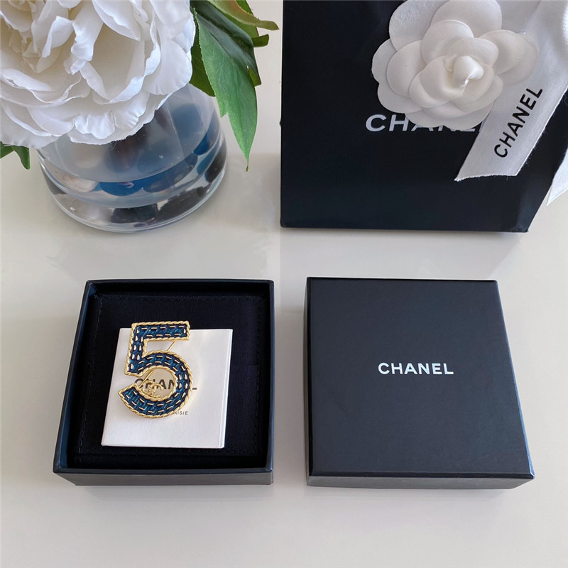 Ch**el denim 5 word double c brooch