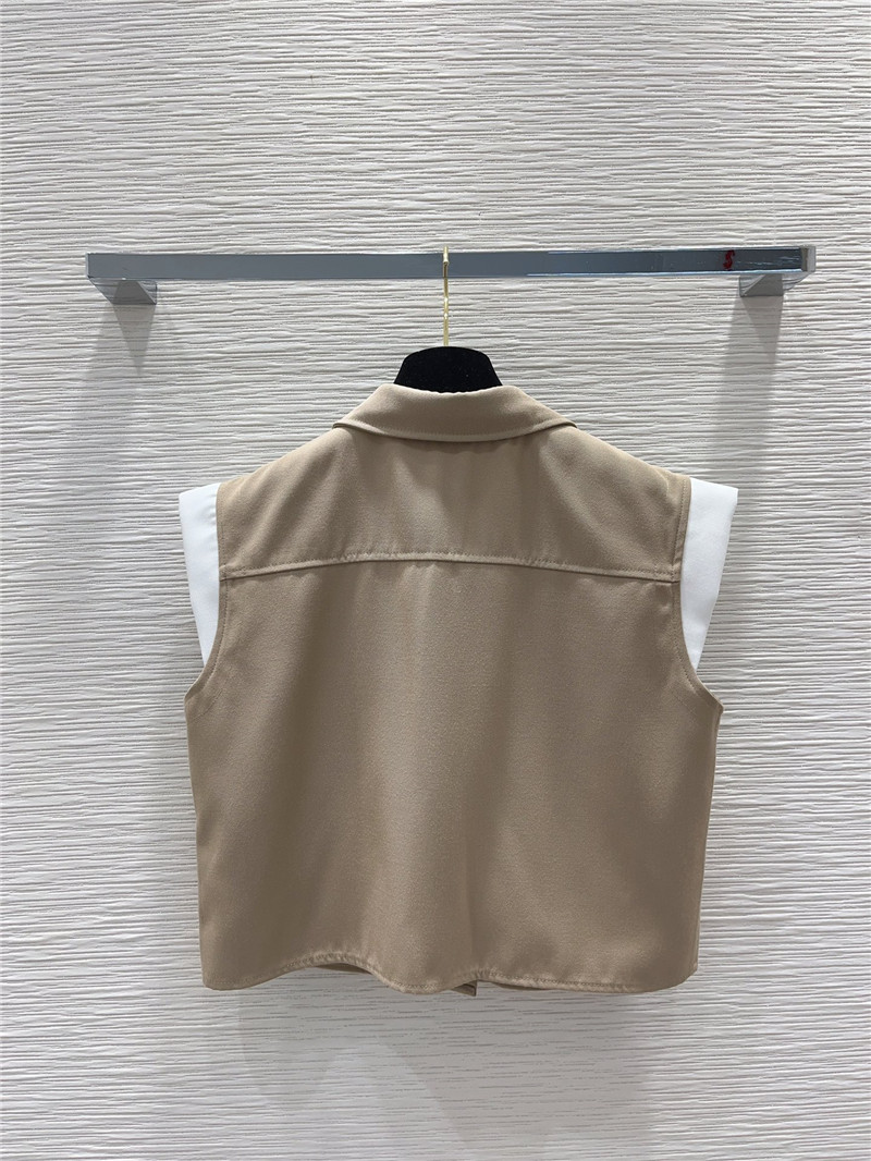 l0vis Vvtt0n lv sleeveless top vest + skirt suit