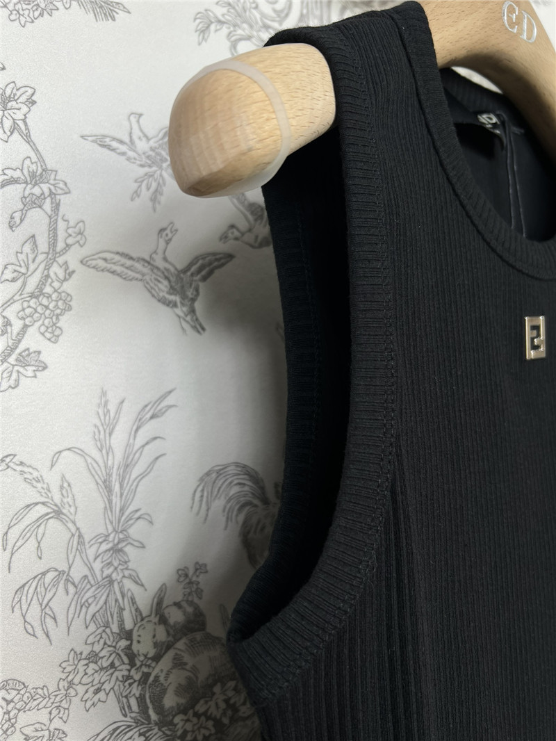 F**di new vest