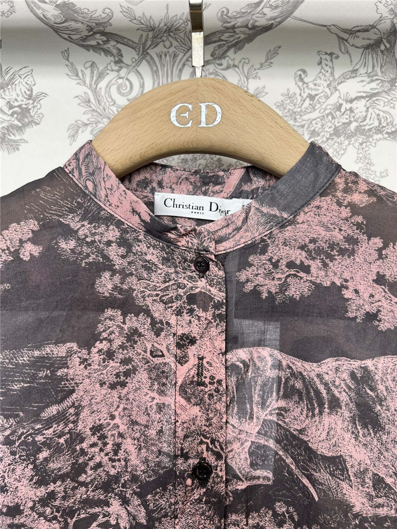 D10r ink painting series shirt