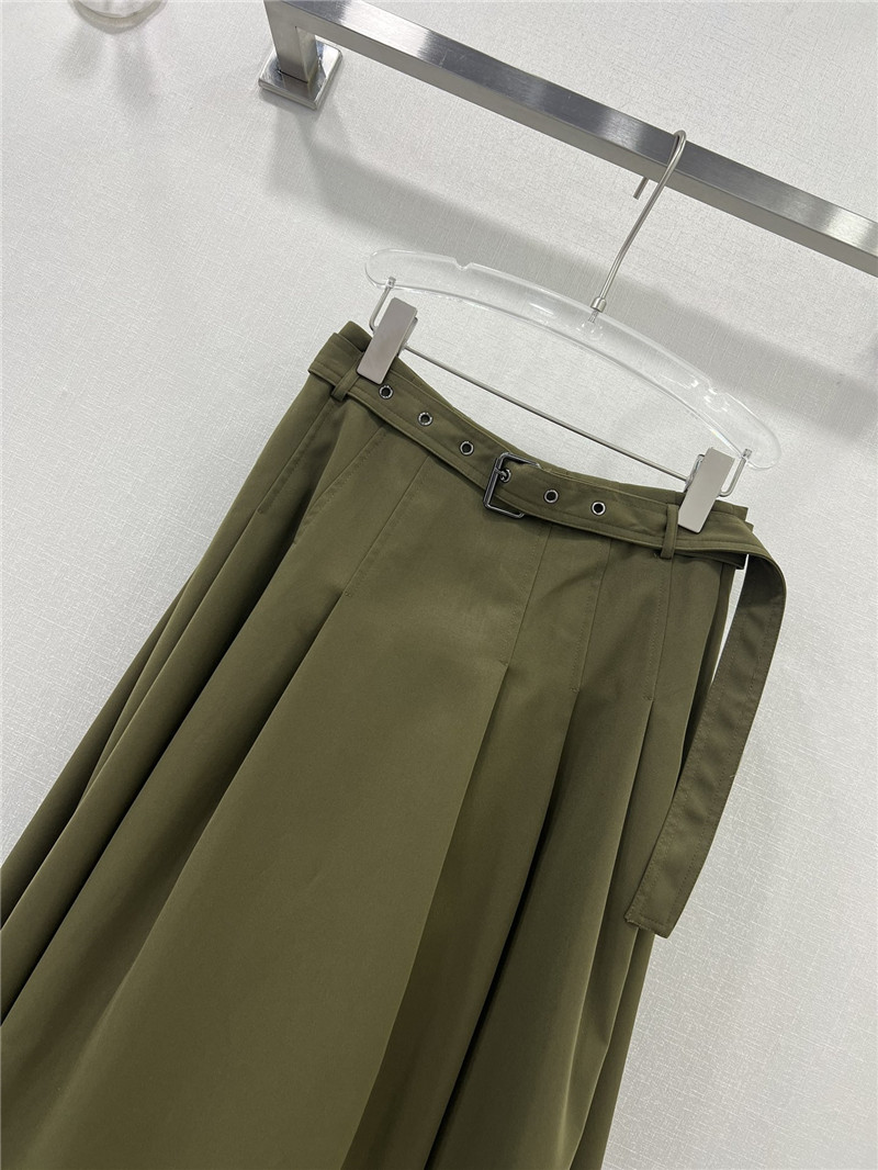 D10r cd belt little bee wide skirt