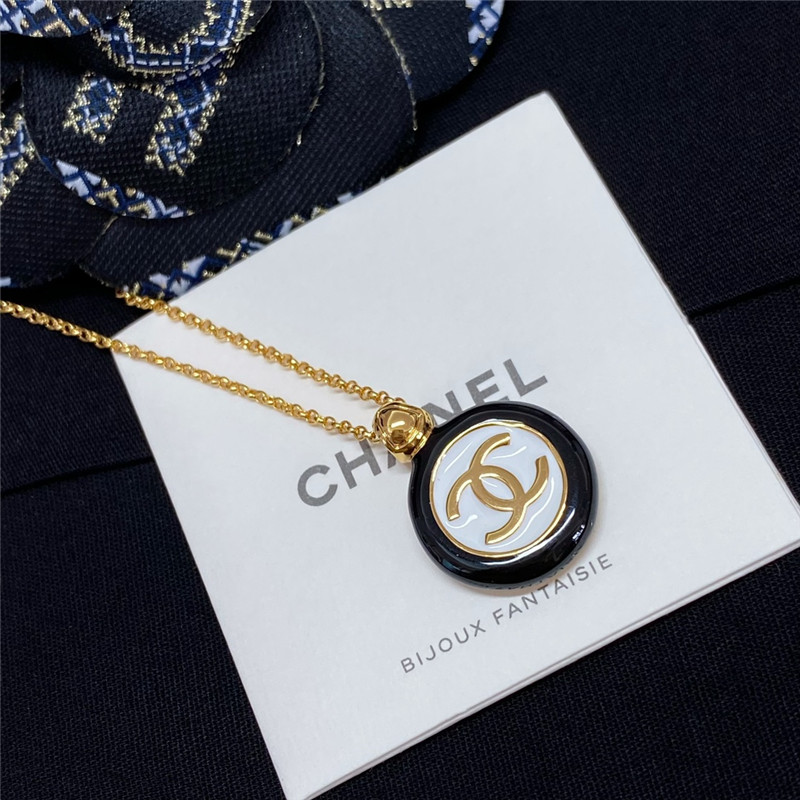 Ch**el black and white button necklace
