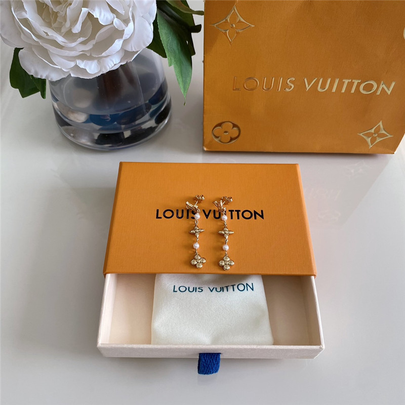 l0vis Vvtt0n lv floral earrings