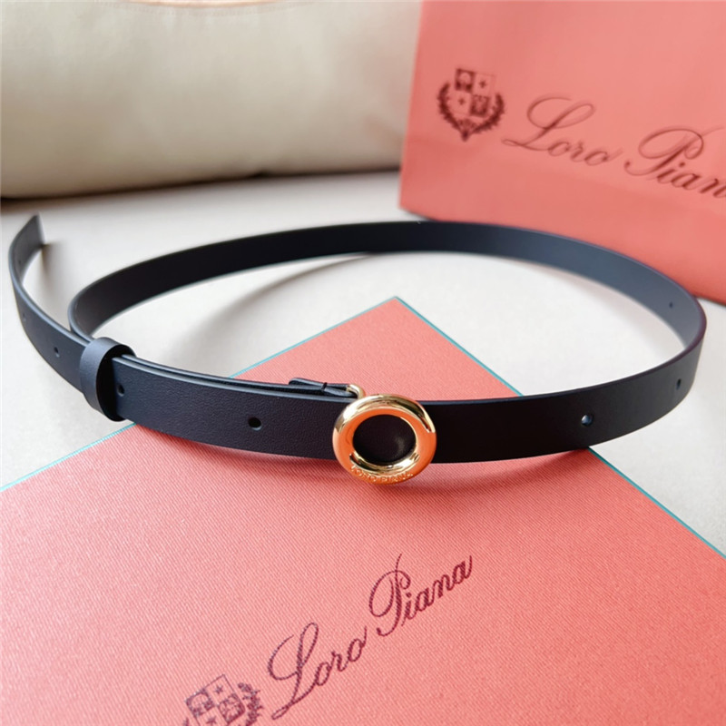 L0r0 P1ana new belt