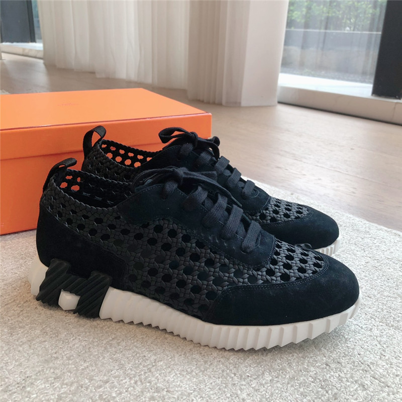 H**me5 women’s black bouncing sneakers