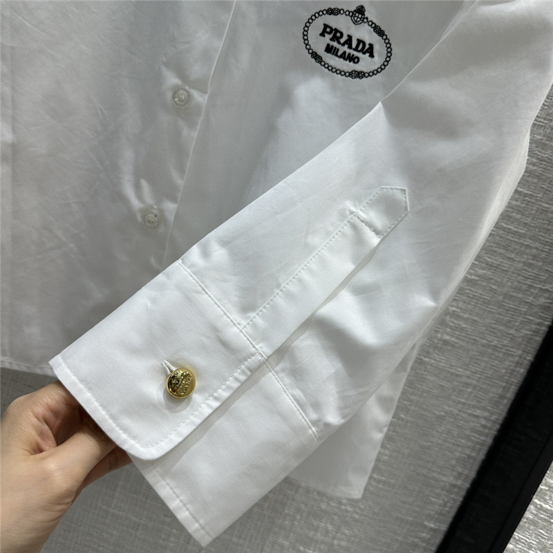 Pra*a logo embroidered white shirt replica clothing sites