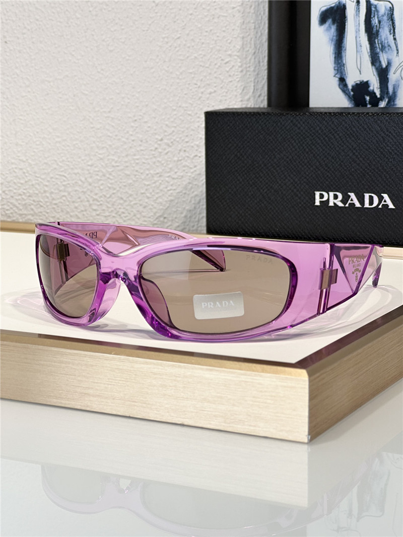 Pra*a sports style sunglasses