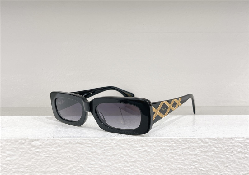 Salvatore Ferragamo vintage style sunglasses