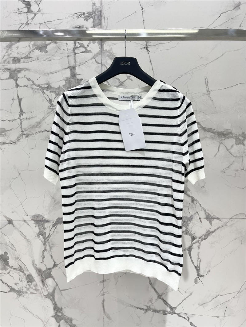 D10r striped thin knit t-shirt in white