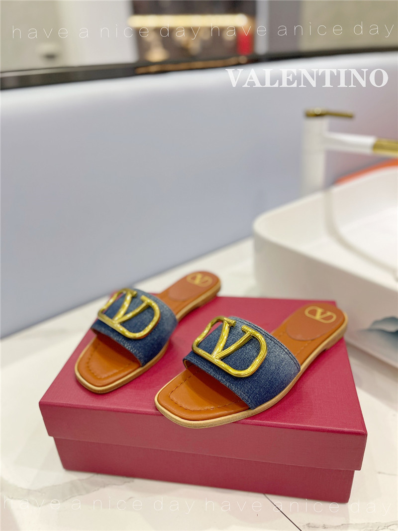 va1e*ntin0 new season slippers Marg*e1a replica shoes