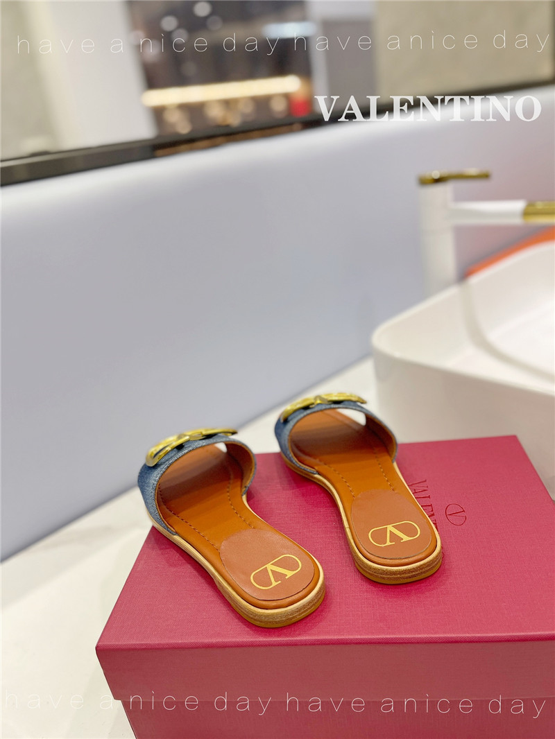 va1e*ntin0 new season slippers Marg*e1a replica shoes