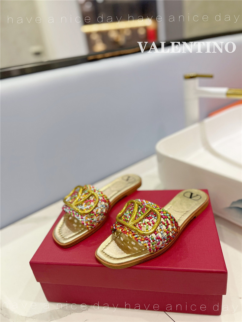 va1e*ntin0 new season slippers Marg*e1a replica shoes