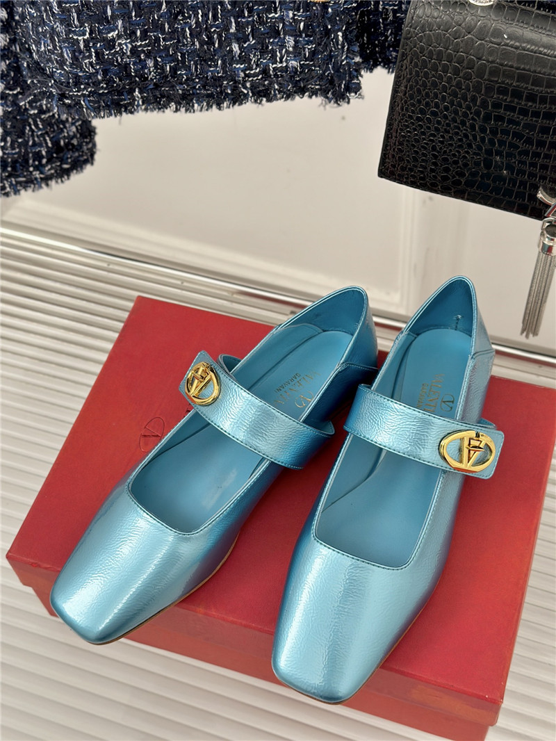 Va1e*ntin0 metal v buckle mary jane shoes replica designer shoes