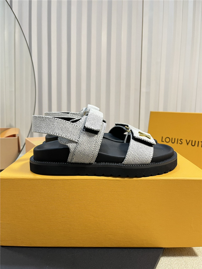 l0vis Vvtt0n lv catwalk style thick sole sandals replica shoes