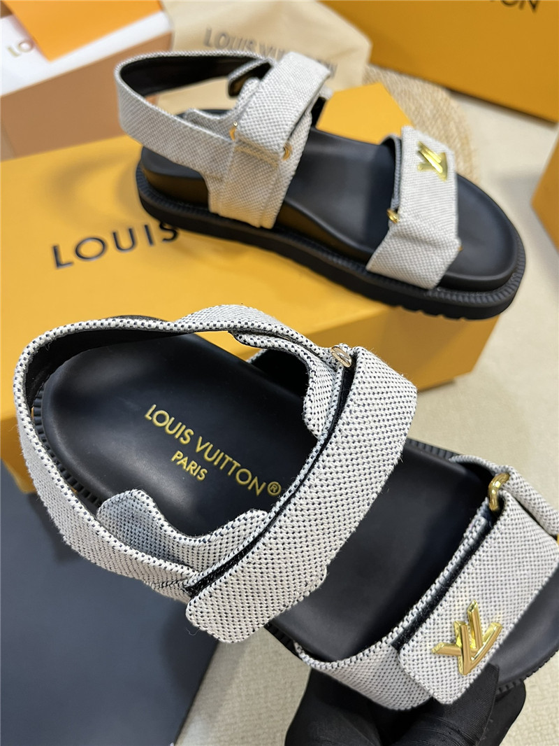 l0vis Vvtt0n lv catwalk style thick sole sandals replica shoes