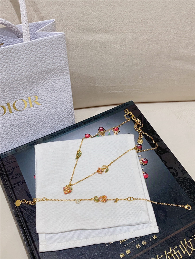 D10r rose bracelet
