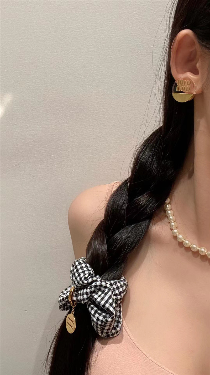 M1um1u new earrings