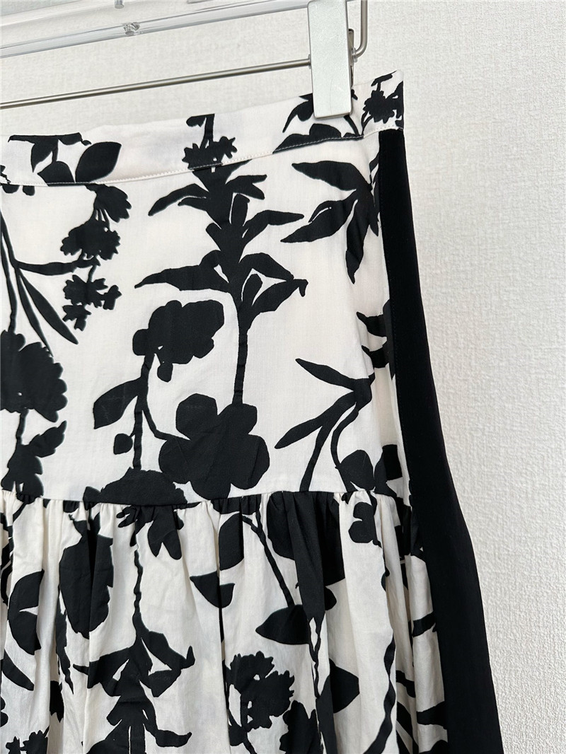 Vanitoo ribbon printed skirt replicas clothes