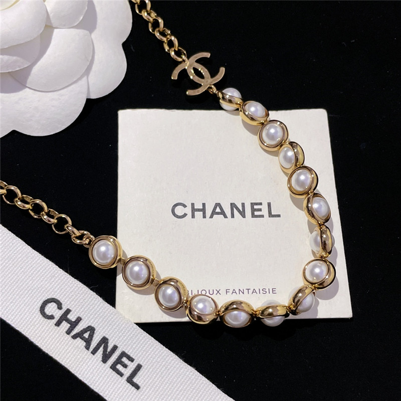 Ch**el small incense necklace