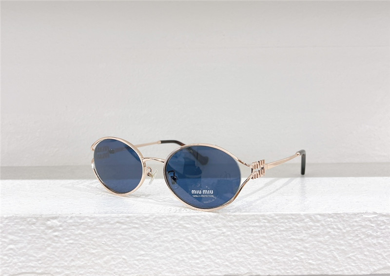 M1um1u oval sunglasses