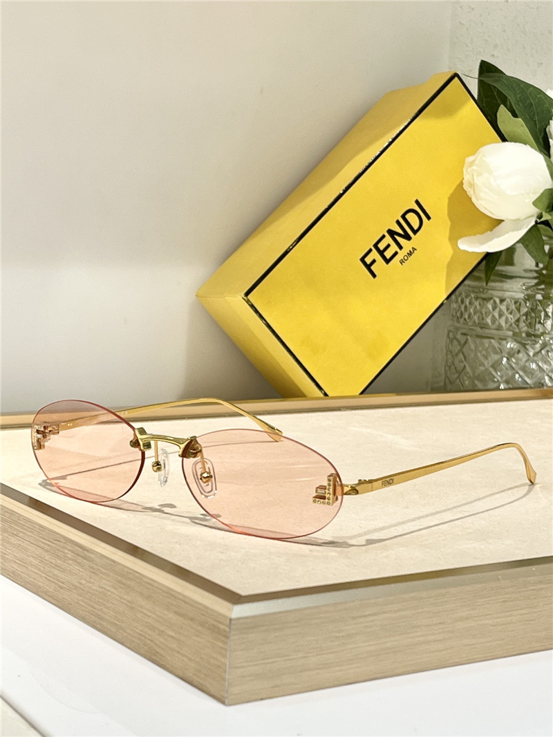 f**di oval D1am0nd logo sunglasses