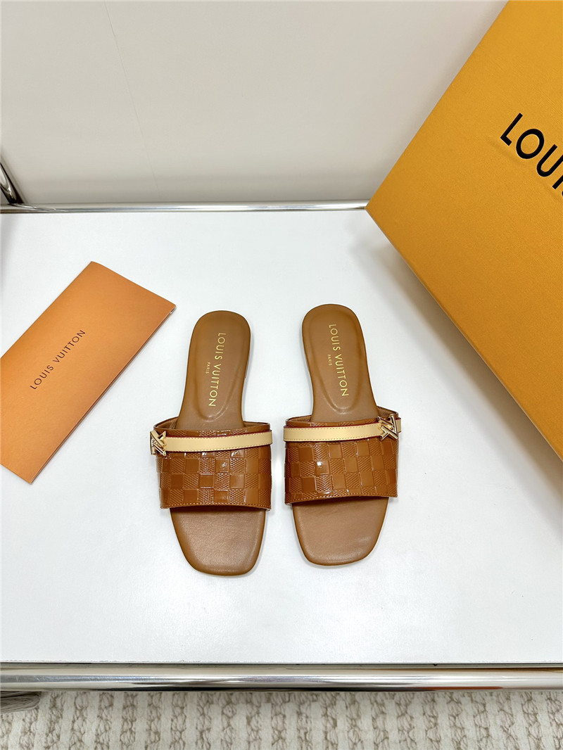 l0vis vvtt0n lv summer slippers Marg*e1a replica shoes