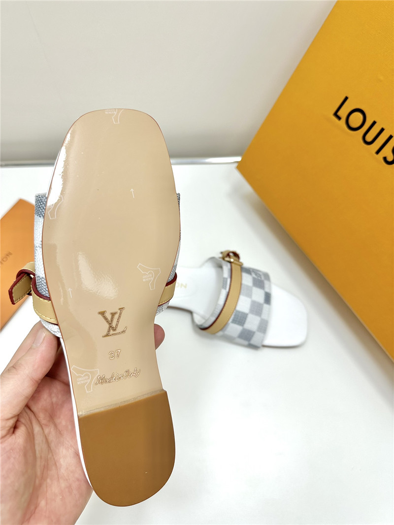 l0vis vvtt0n lv summer slippers Marg*e1a replica shoes