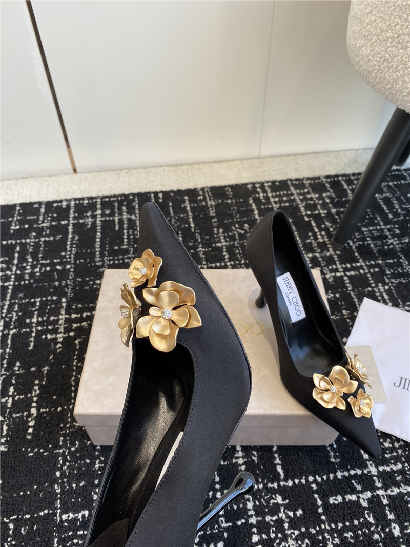 J1m*y Ch00 ixia 95 black satin pumps with floral