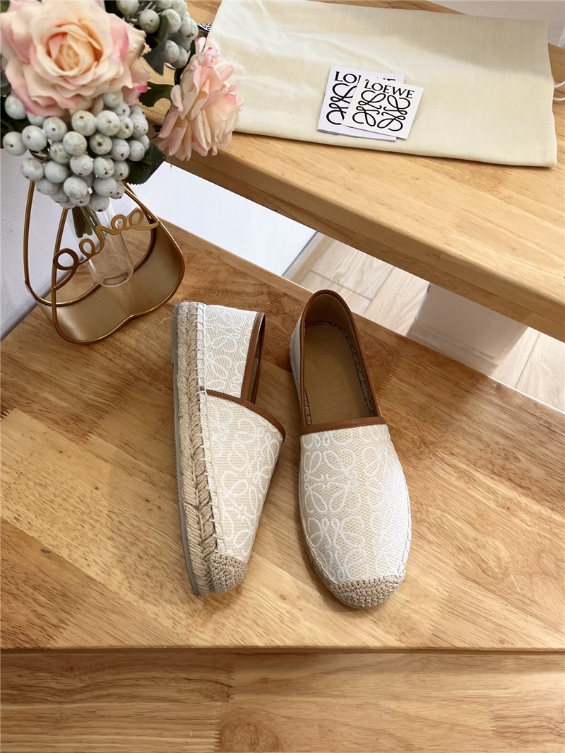 L0ew* anagram espadrille flat beige