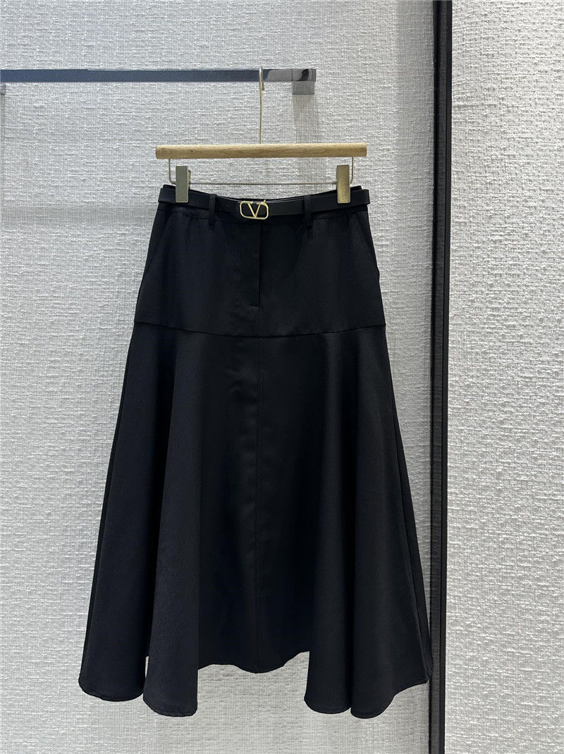 Va1e*ntin0 casual midi skirt replica designer clothing websites