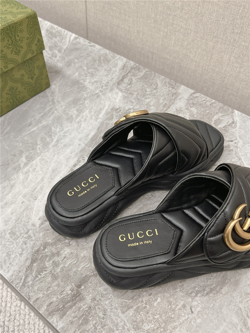 Gvc*1 marmont slide sandals in black